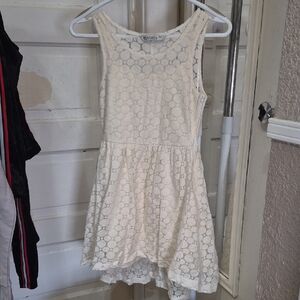 Bluenotes Cream Lace High-Low Sleeveless Dress